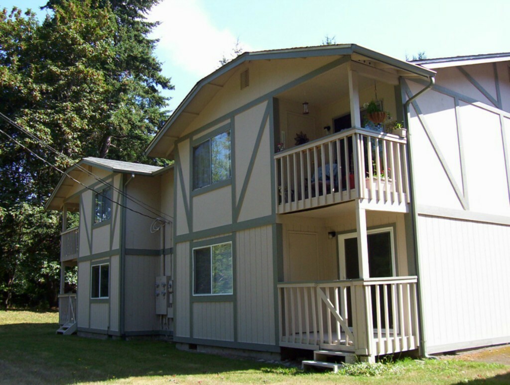 Property Photo: 575 6th Ave WA 98333