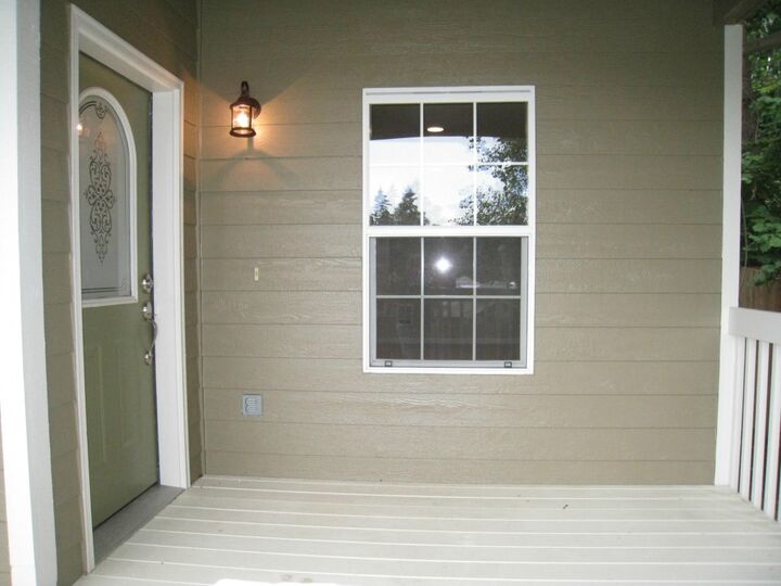 Property Photo:  6312 Fleming St A  WA 98203 