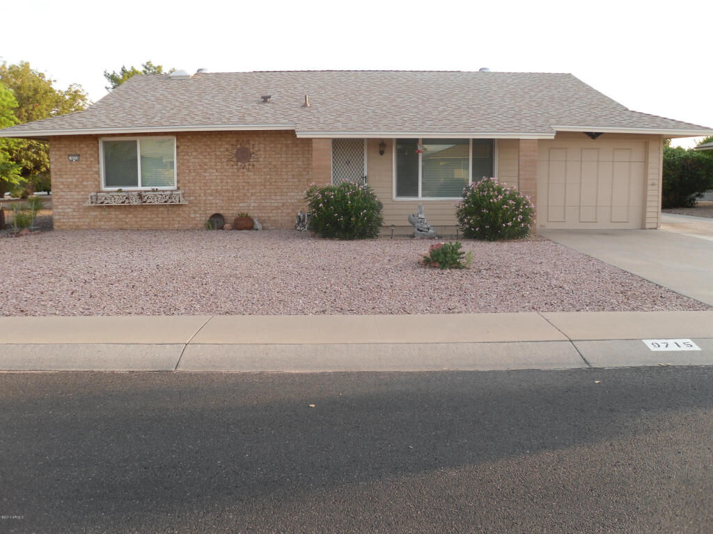 Property Photo: 9715 W Desert Hills Drive AZ 85351
