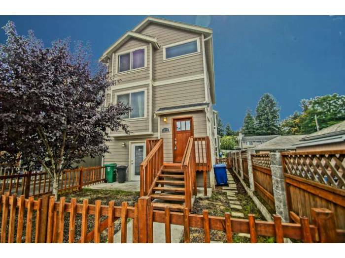 Property Photo: 10738 Whitman Ave N WA 98133