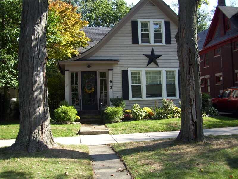 Property Photo:  913 W 6th Street  PA 16507 