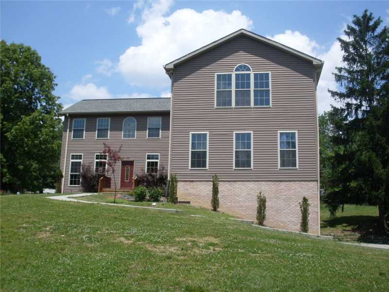 Property Photo:  5129 Curry Rd  PA 15236 