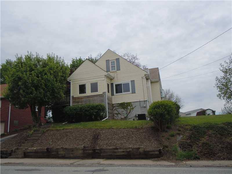 Property Photo:  318 Tyler Ave  PA 15301 