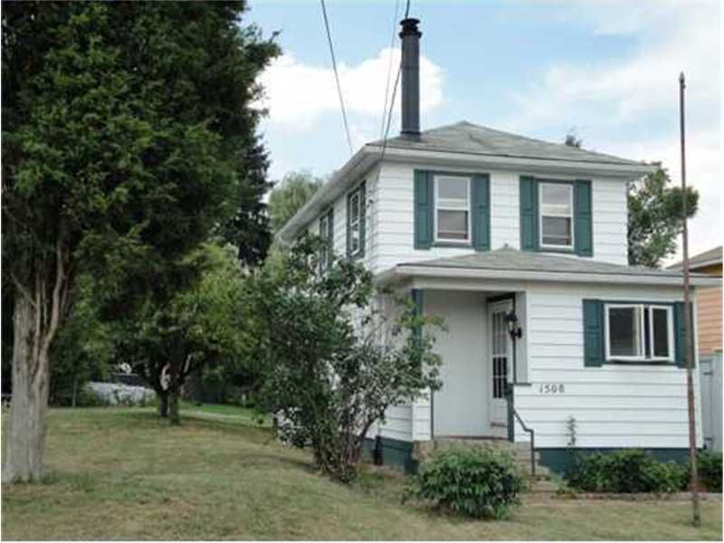 Property Photo:  1508 4th Street  PA 15010 