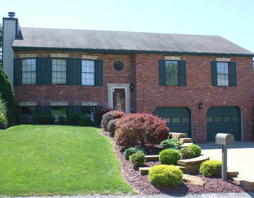 Property Photo:  530 Cresthaven Drive  PA 15239 