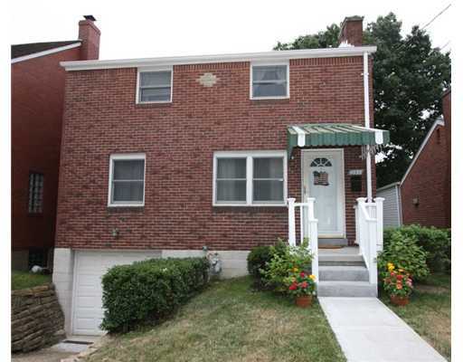 Property Photo:  4035 Meadowbrook Blvd  PA 15227 