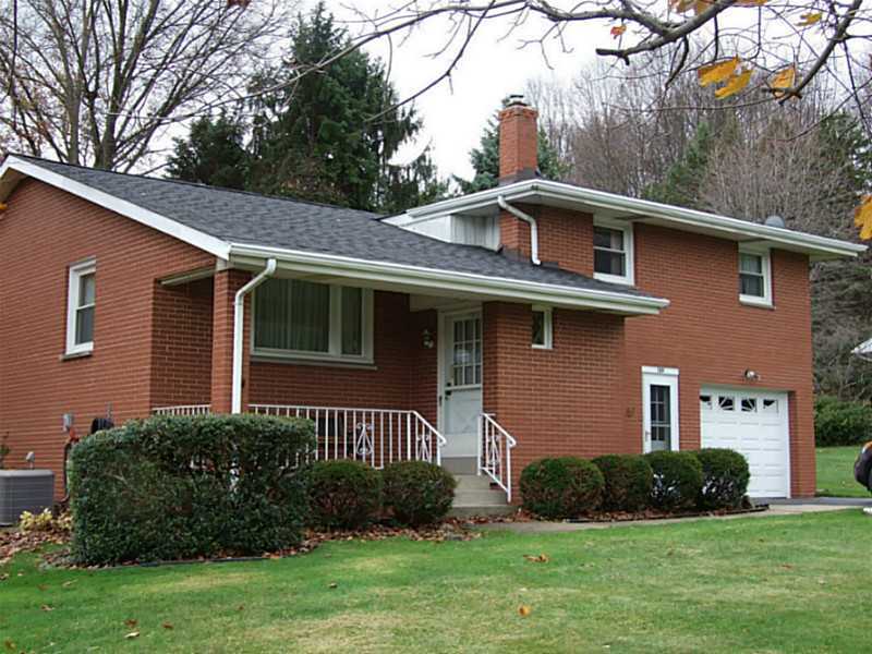 Property Photo:  139 Stickle Road  PA 15010 