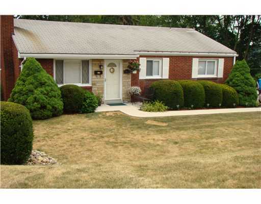 Property Photo:  4963 Willow Drive  PA 15236 