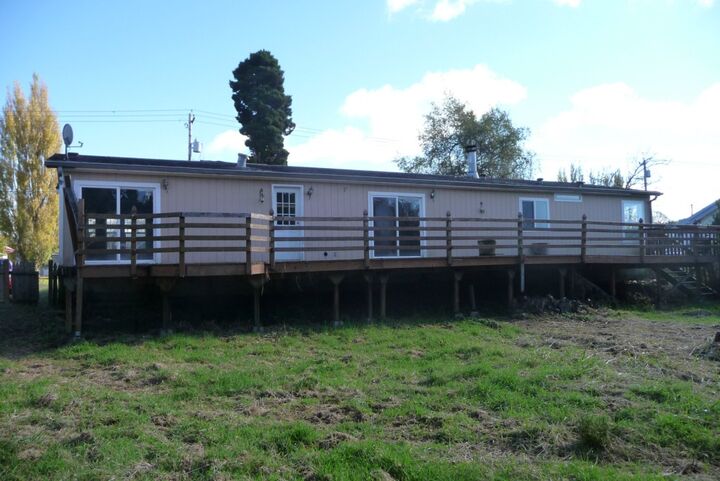 Property Photo:  711 Harding Rd  WA 98520 