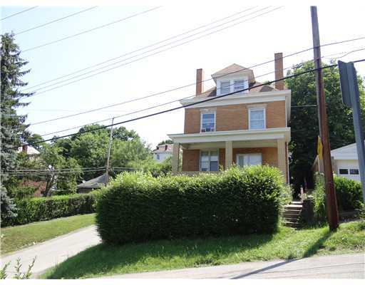 Property Photo:  1701 Belasco Ave  PA 15216 