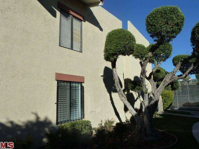 Property Photo:  1407 N Sunrise Way 28  CA 92262 