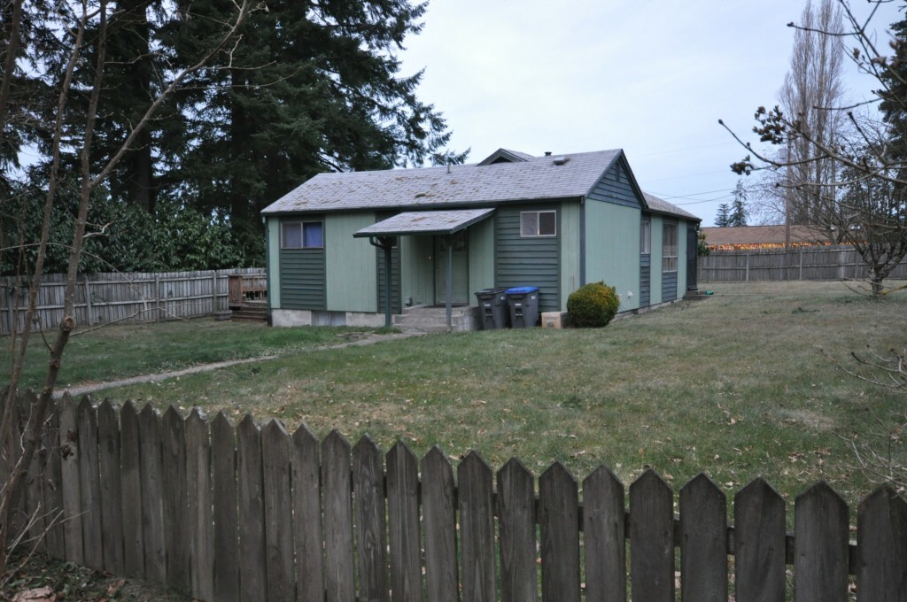 Property Photo:  802 Baby Doll Rd SE  WA 98366 