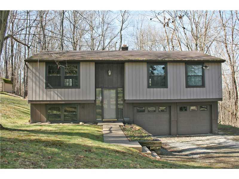 Property Photo:  180 Hill Place Rd  PA 15367 