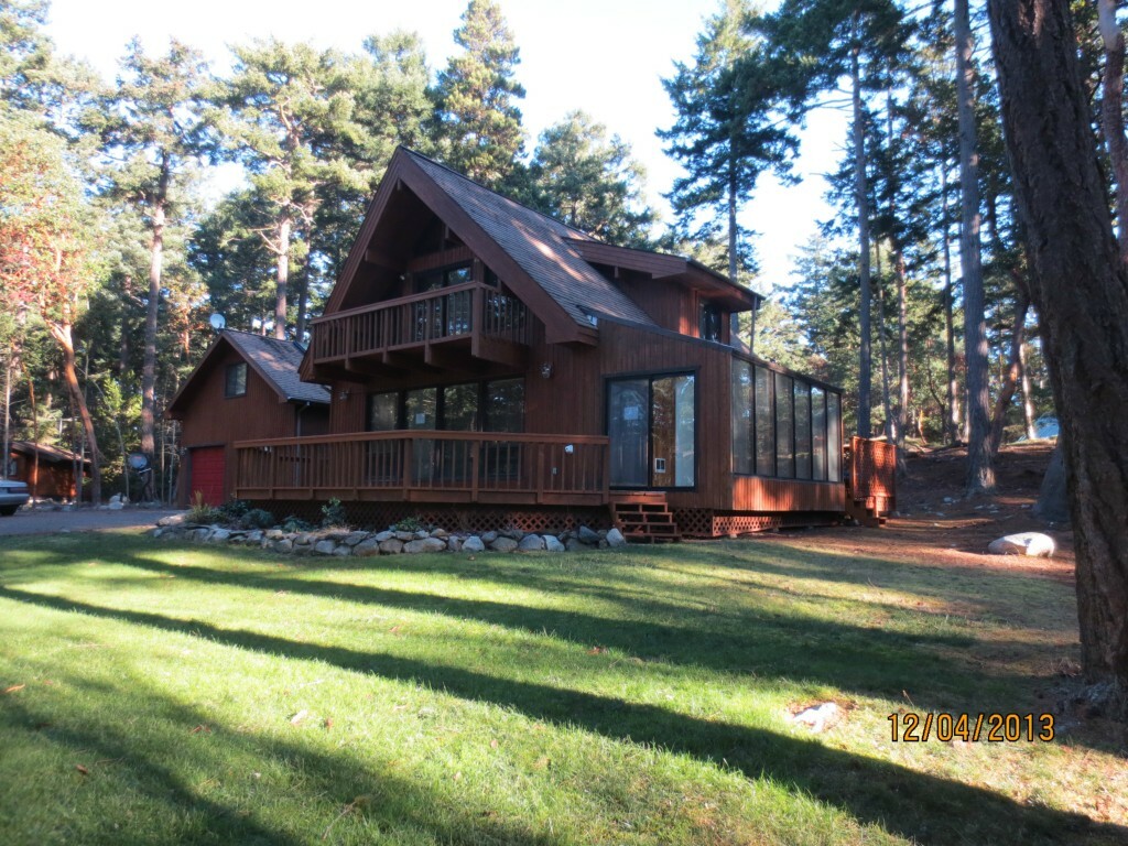 Property Photo:  654 Cape Dr  WA 98250 