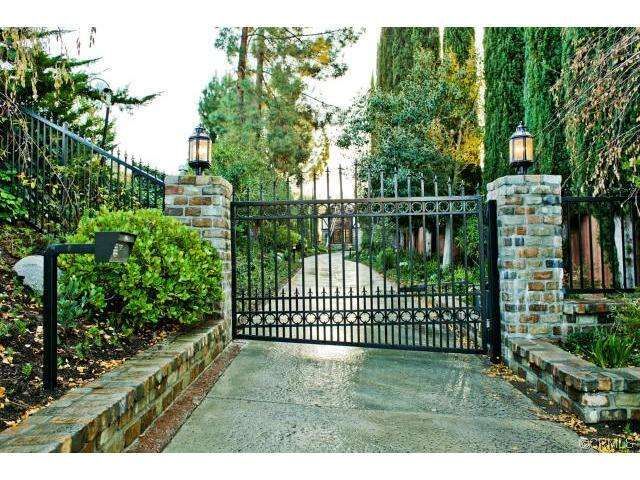 Property Photo:  4319 La Barca Drive  CA 91356 