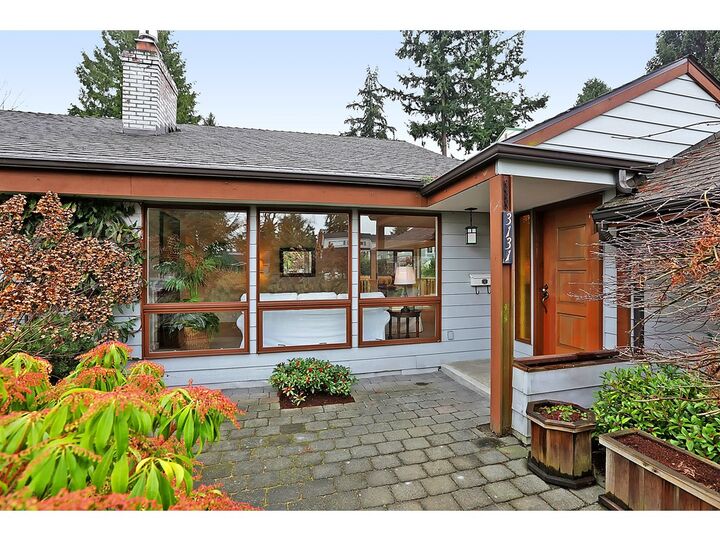 3131 NE 81st St  Seattle WA 98115 photo