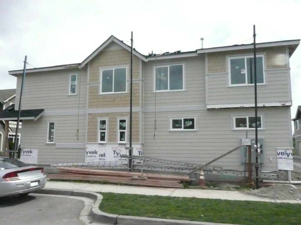 Property Photo:  13929 34th Drive SE L-200  WA 98012 