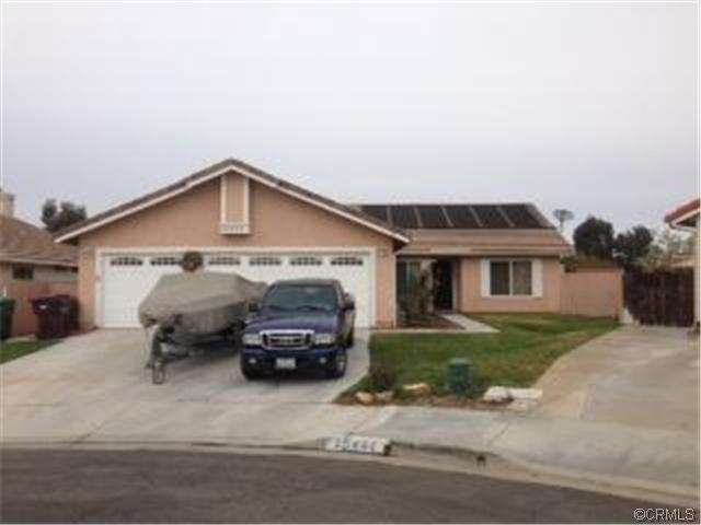 Property Photo: 25444 Pistache Court CA 92563
