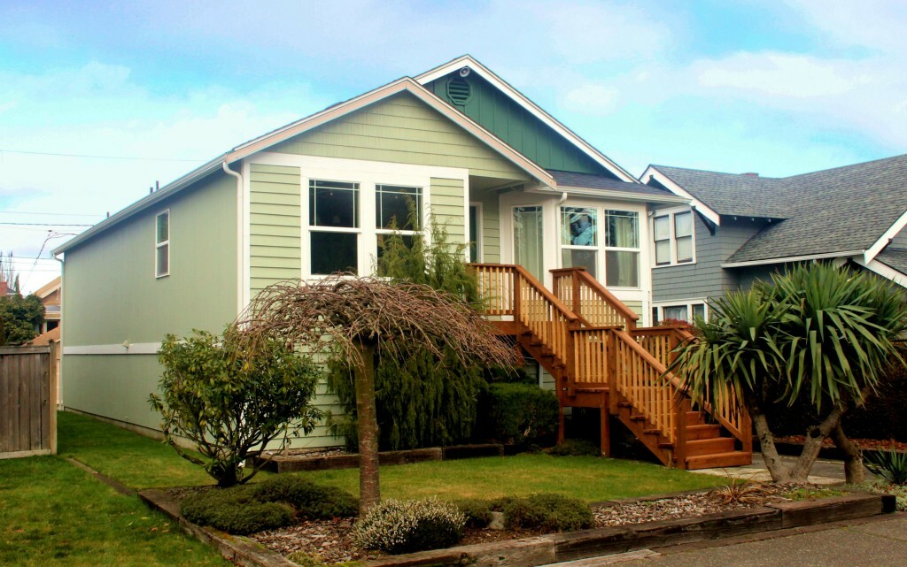 Property Photo:  4109 N 34th St  WA 98407 