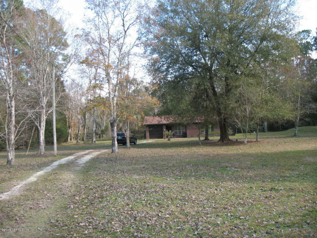 Property Photo: 464 Sunny Acres Court FL 32043