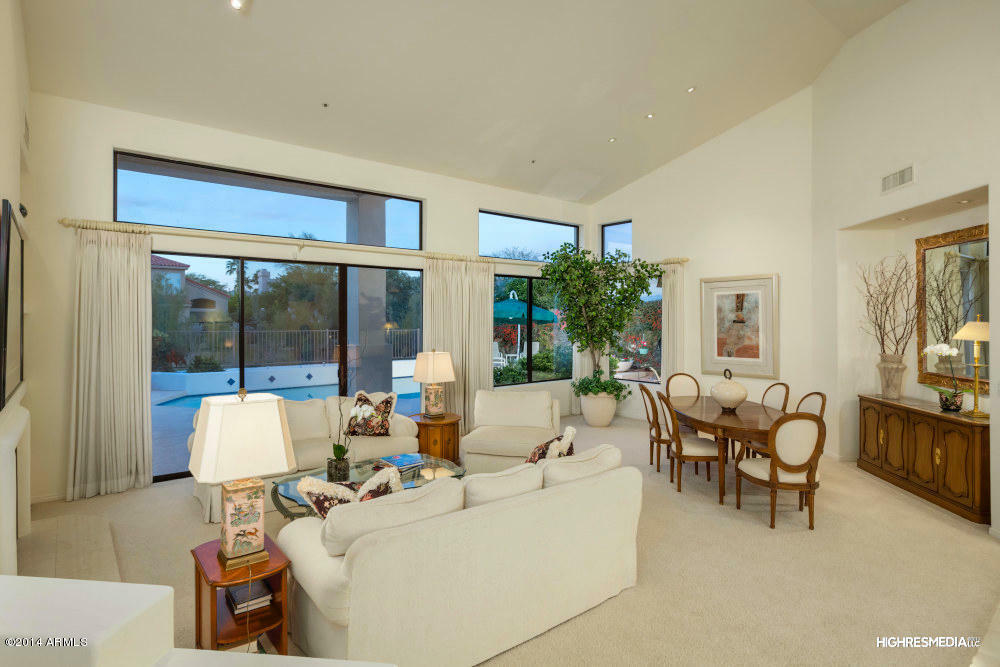 Property Photo: 11676 E Del Timbre Drive AZ 85259