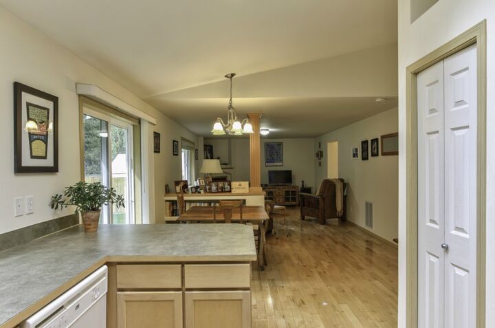 Property Photo:  419 Brittany St  WA 98274 