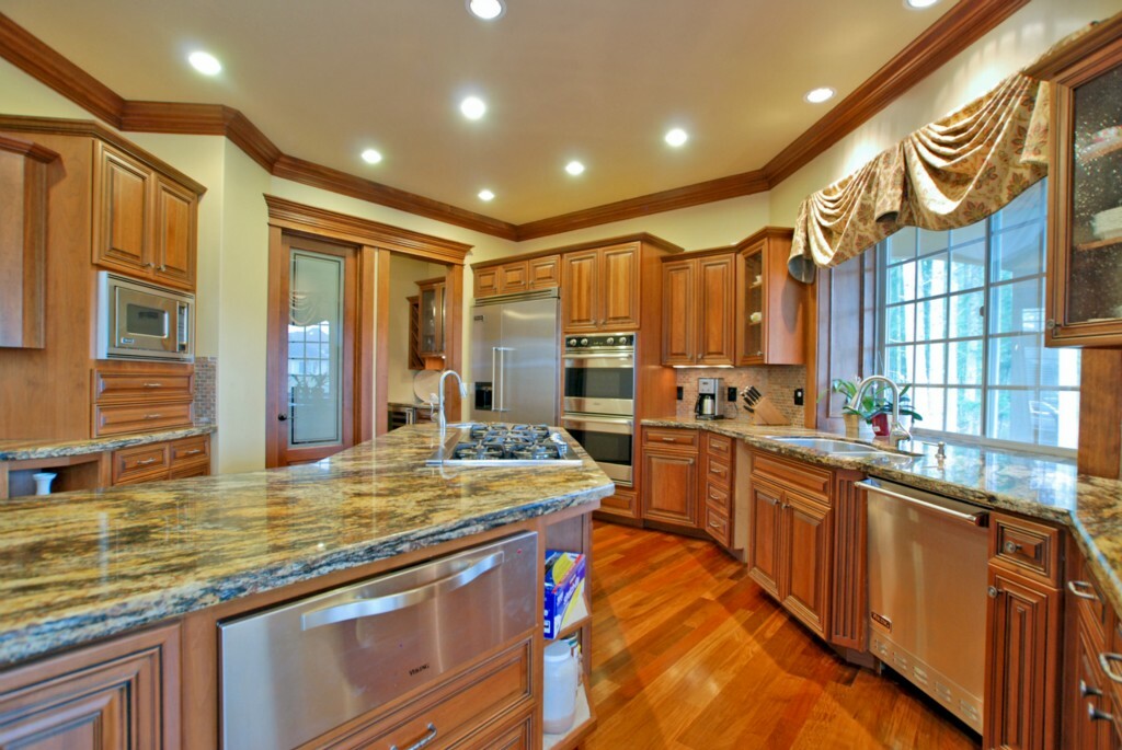 Property Photo: 32805 145th Place SE WA 98092