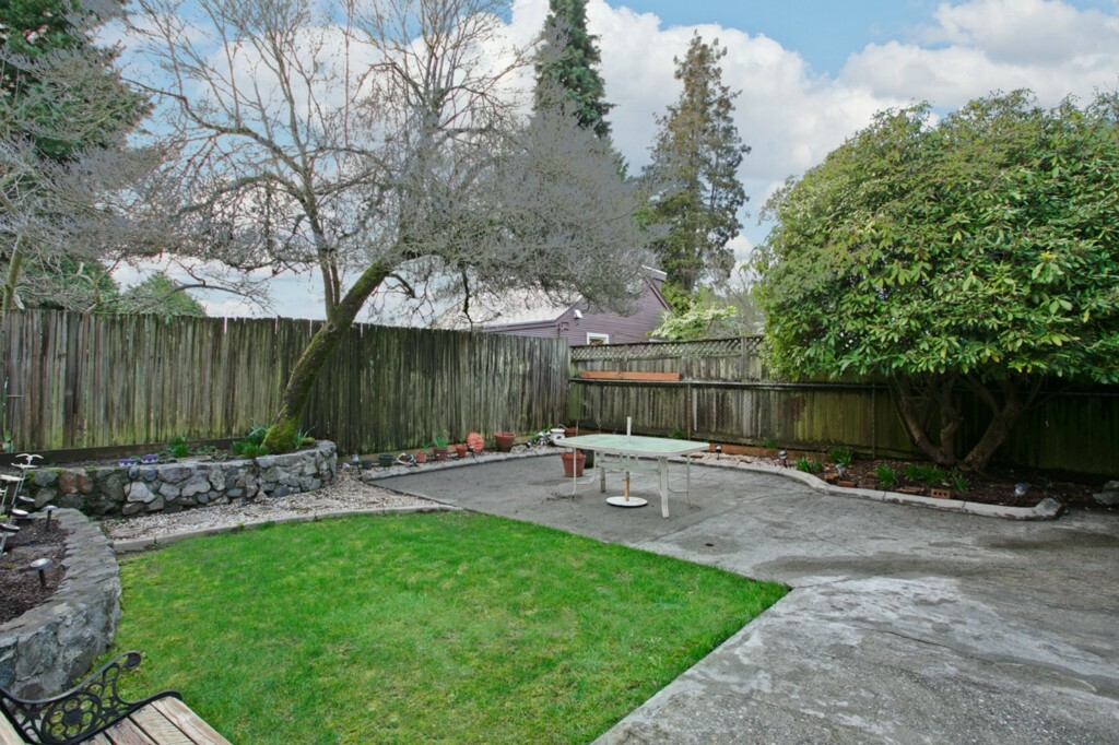 Property Photo:  7311 Seward Park Avenue S  WA 98118 