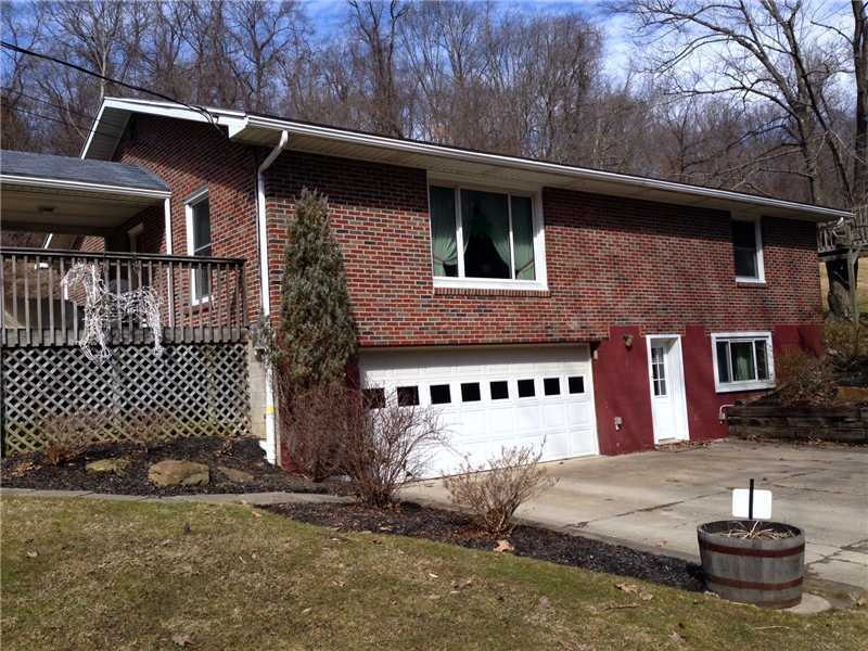 Property Photo:  120 Hunt Road  PA 15143 