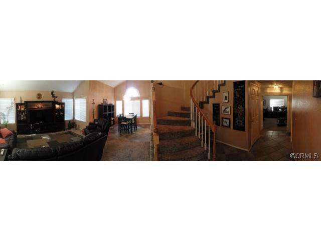 Property Photo: 40216 Calle Medusa CA 92591