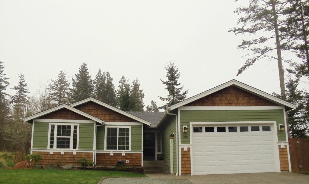 Property Photo: 985 Hadley Way WA 98282