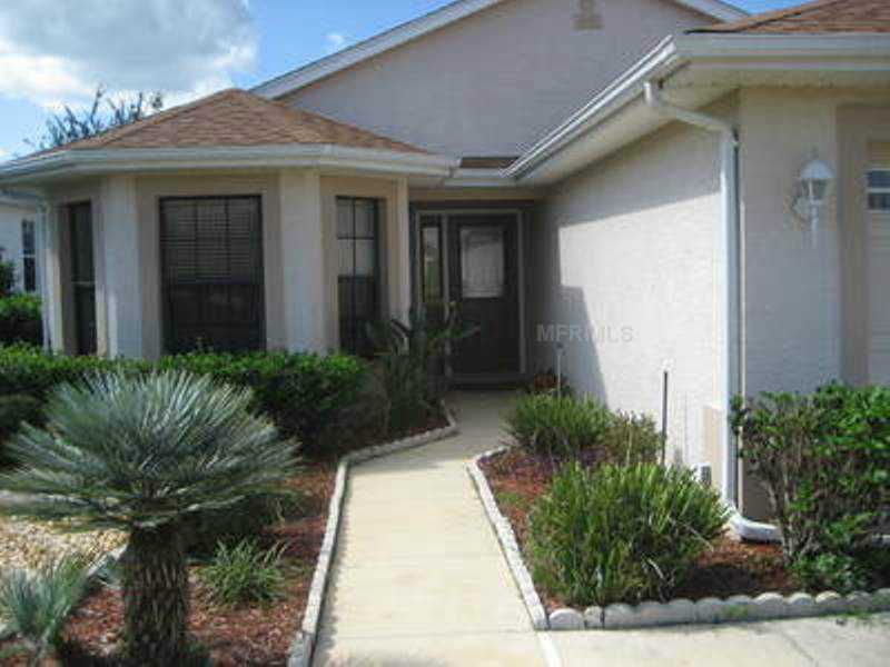 Property Photo:  4912 Canoe Court  FL 32778 