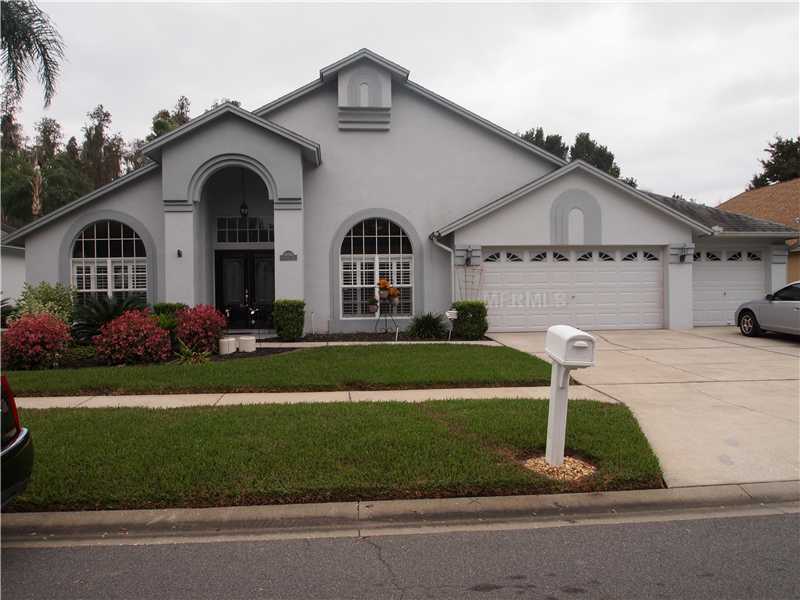 Property Photo:  10004 Colonnade Drive  FL 33647 