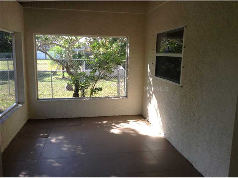 Property Photo:  2604 Starlite Lane  FL 33952 