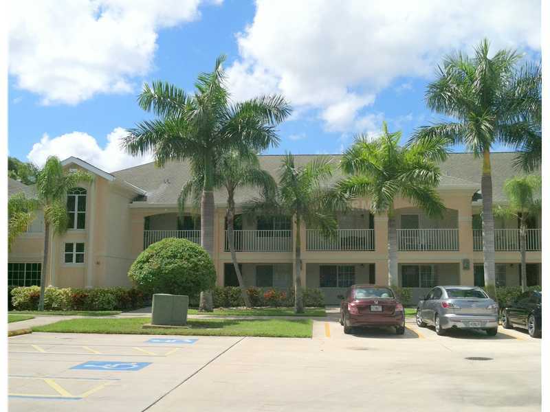 Property Photo:  4457 45th Avenue W 108  FL 34210 