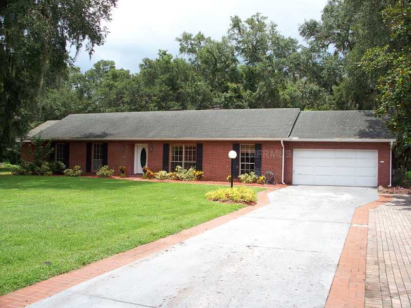 Property Photo:  6704 Pemberton View Drive  FL 33584 