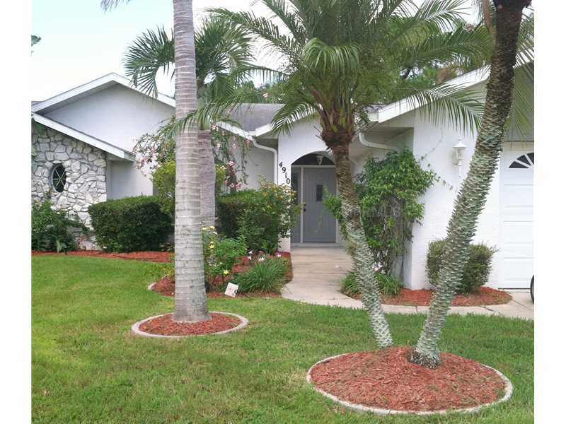 Property Photo:  4910 35th Court E  FL 34203 