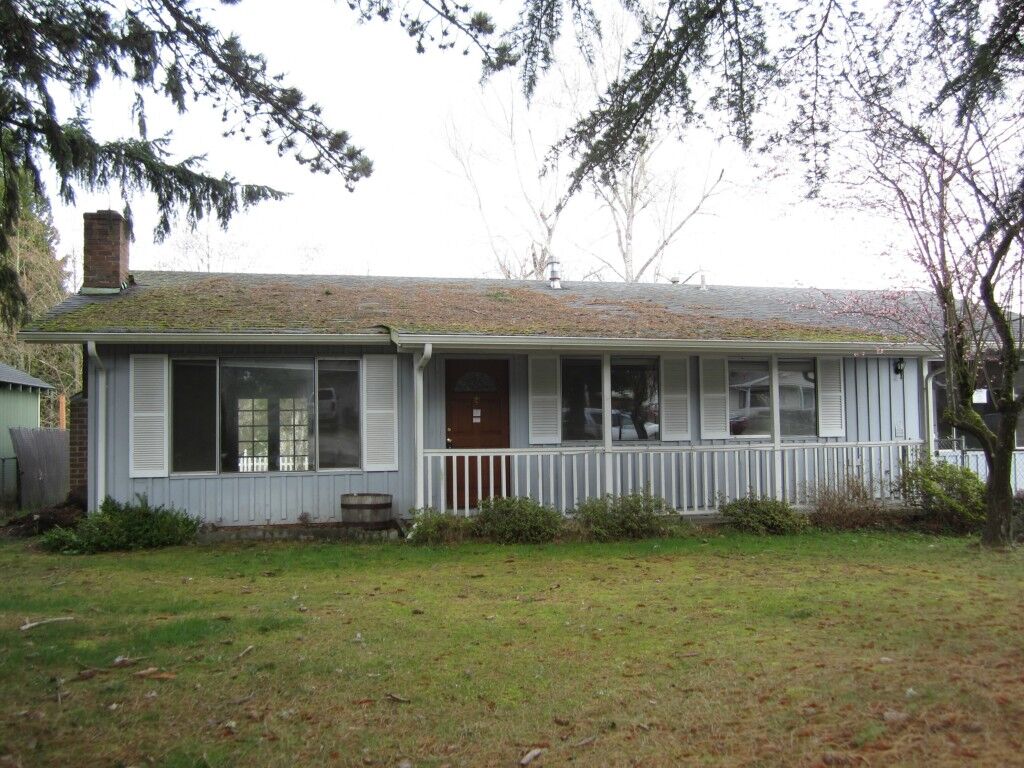 Property Photo:  17606 SE 121st Place  WA 98059 