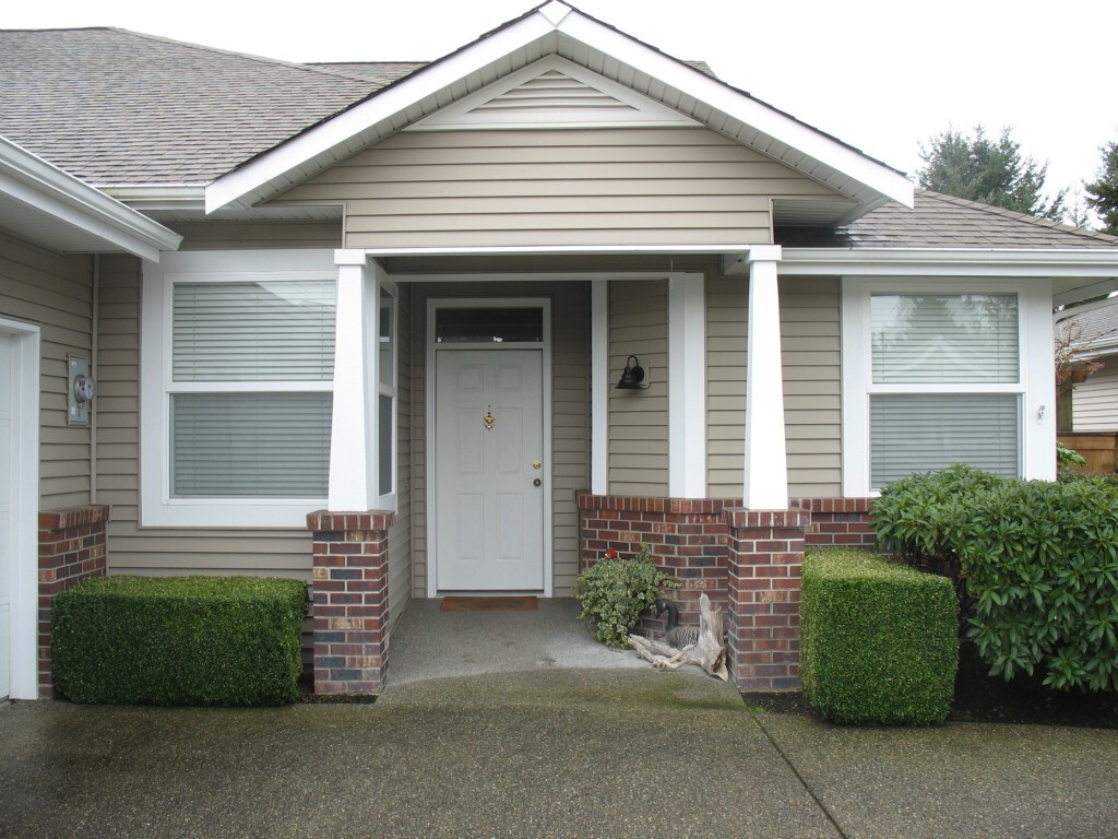 Property Photo:  2016 37th Street NW  WA 98335 
