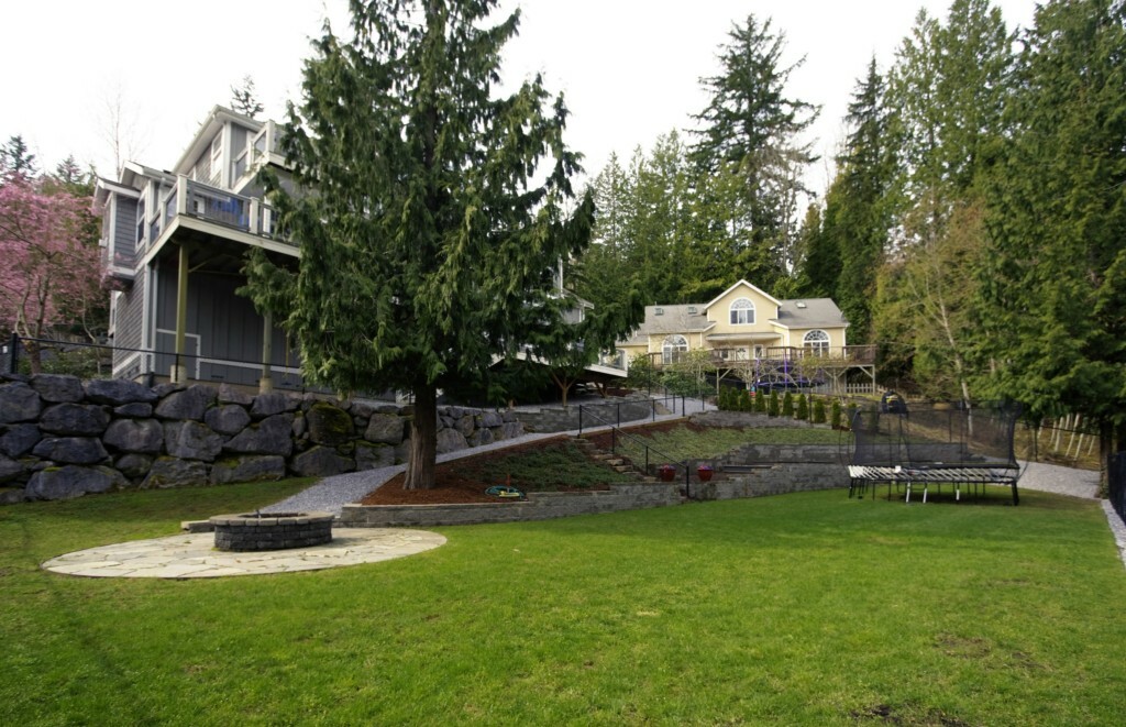 Property Photo:  4821 Lookout Ave  WA 98229 