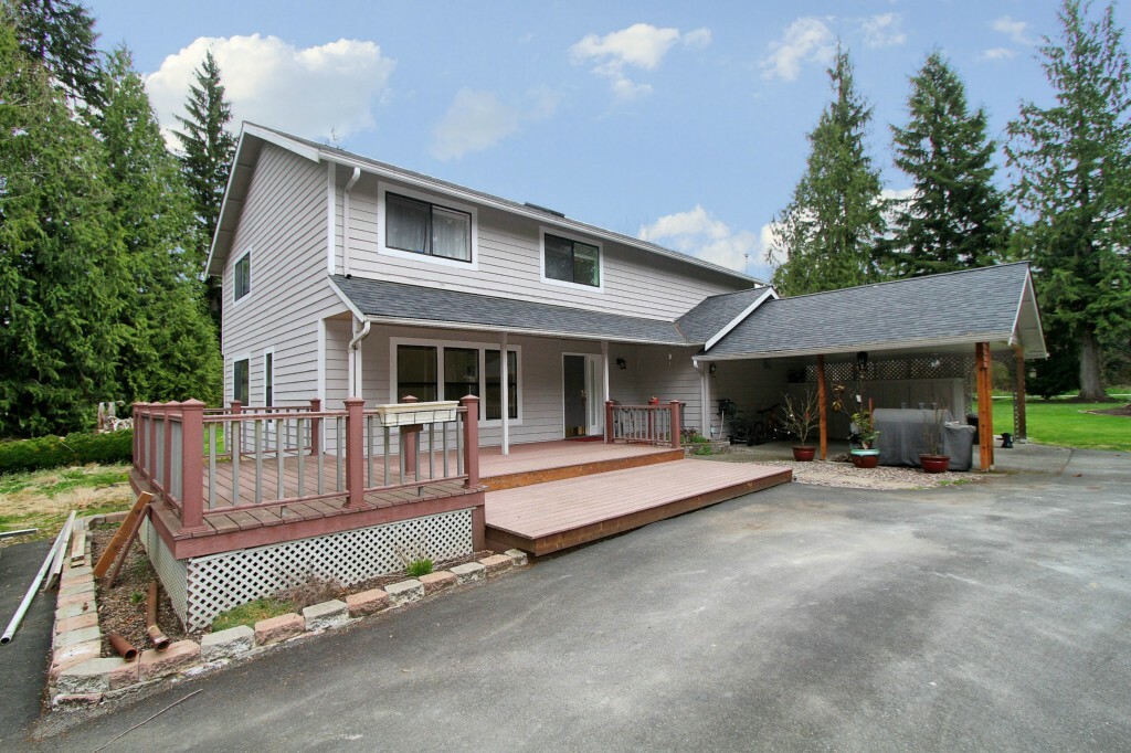 Property Photo:  11918 239th Ave SE  WA 98272 