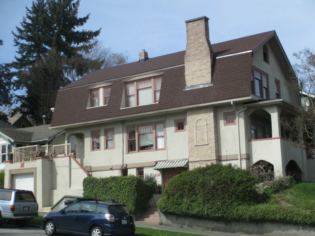 Property Photo:  3601 Corliss Ave N  WA 98103 