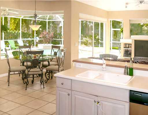 Property Photo: 10816 Bullrush Terrace FL 34202