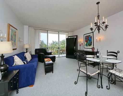 Property Photo:  1212 Benjamin Franklin Drive 405  FL 34236 