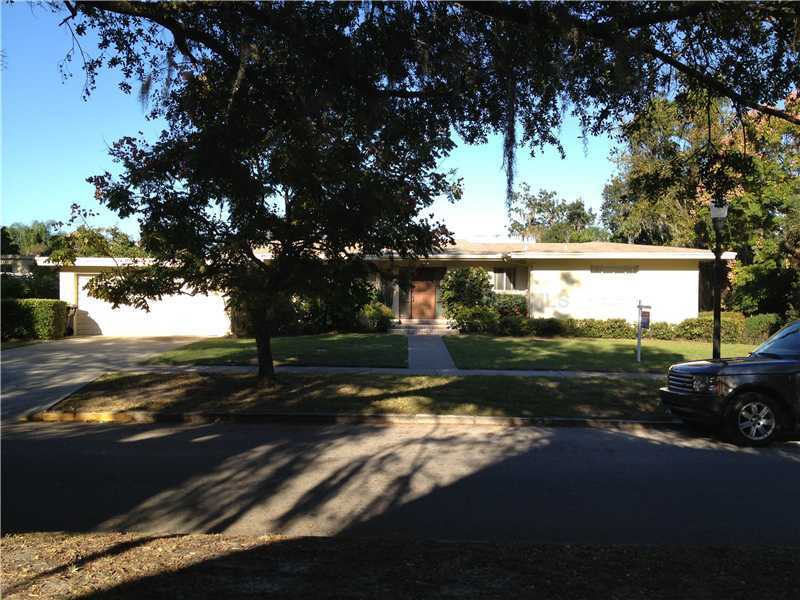 Property Photo:  201 E Copeland Drive  FL 32806 