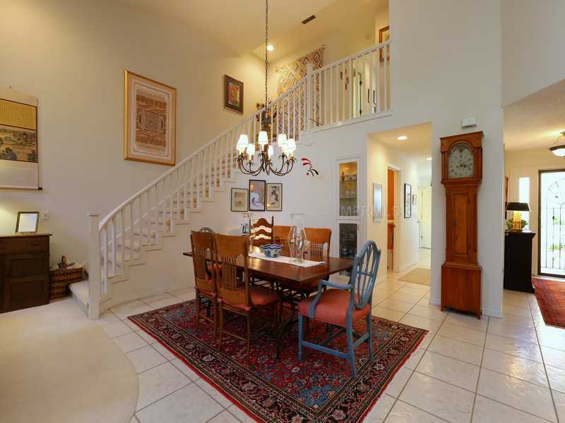 Property Photo:  4404 Calle Serena  FL 34238 