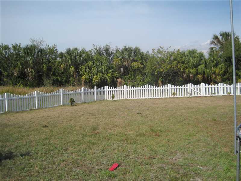 Property Photo:  12907 Bridleford Drive  FL 33534 