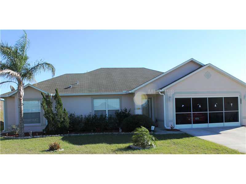 Property Photo:  713 Gentle Breeze Drive  FL 34715 