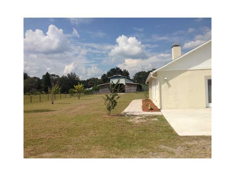 Property Photo: 8308 Ten Cent Road FL 34639