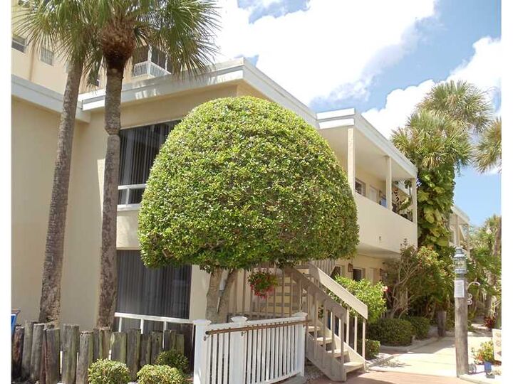 Property Photo:  1275 Tarpon Center Drive 211  FL 34285 
